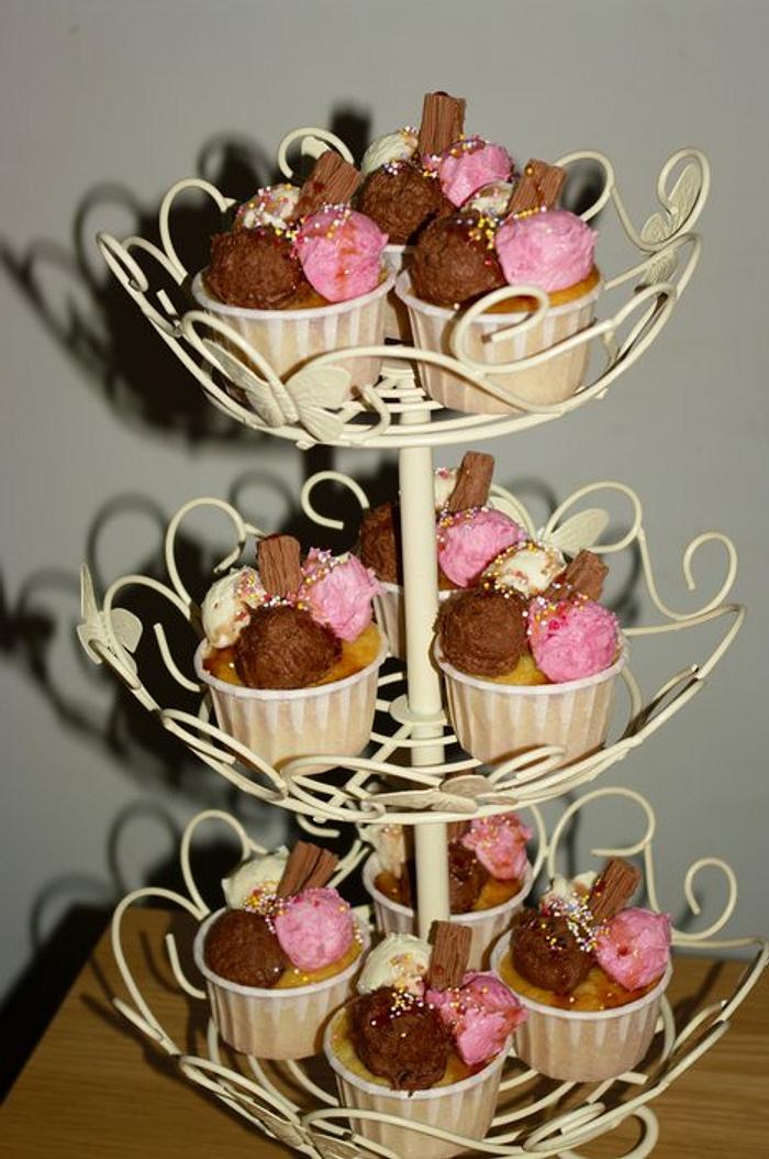 Neopolitan cupcakes