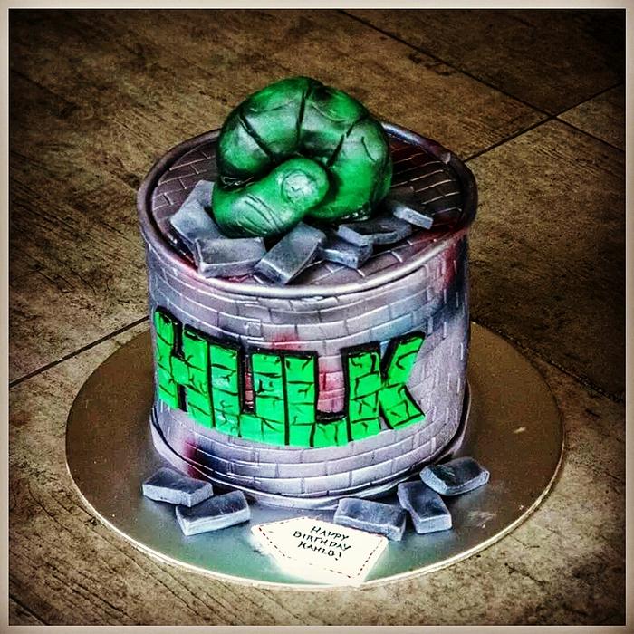 hulk cake