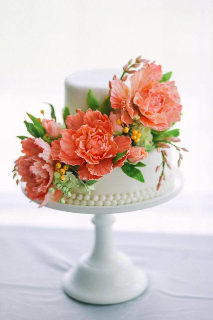 Sugar Flower Pearl Cake