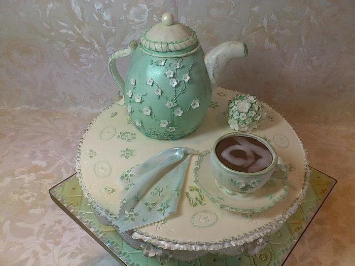 Antique tea pot celebration cake 