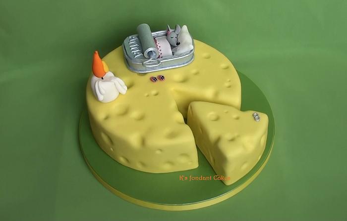  Cheese - Sleeping Mouse cake