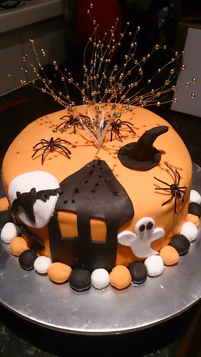 halloween cake