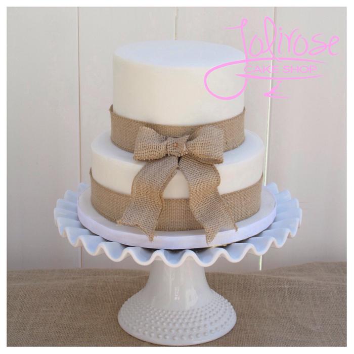 Burlap wedding cake