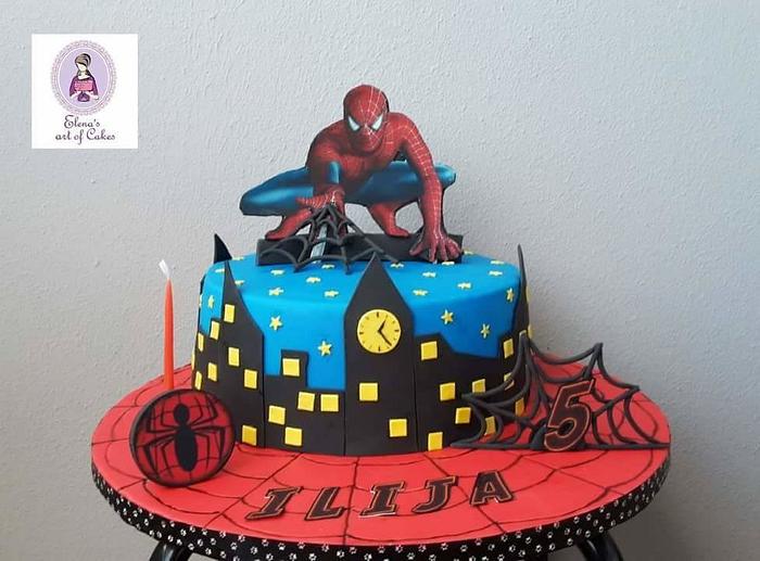 Spiderman cake