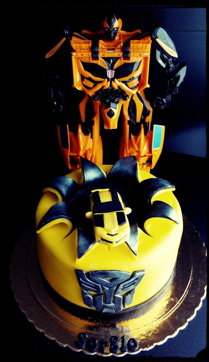 Transformers cake - Bumblebee