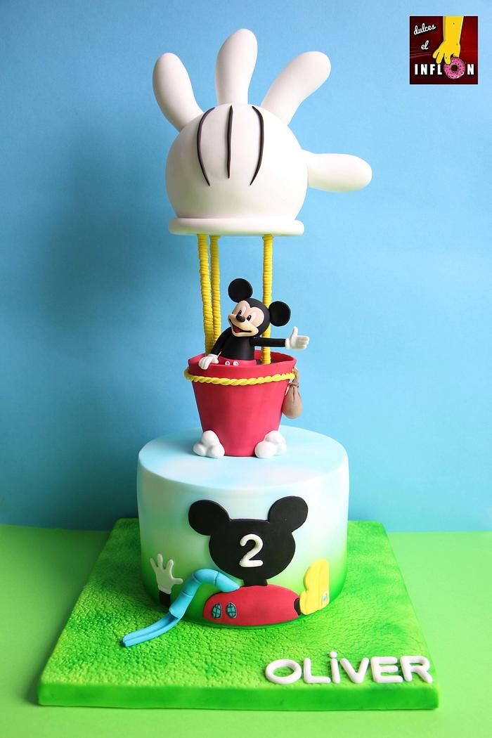 cake house and globe Mickey Mouse