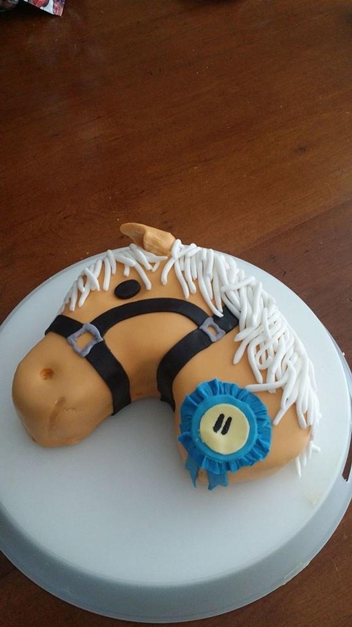 Horse cake