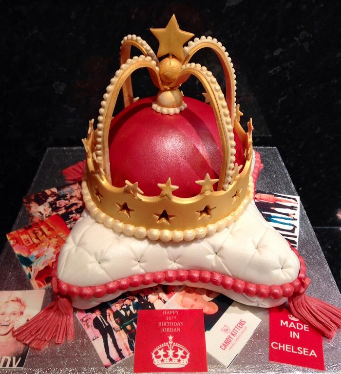 Made in Chelsea Crown Cake