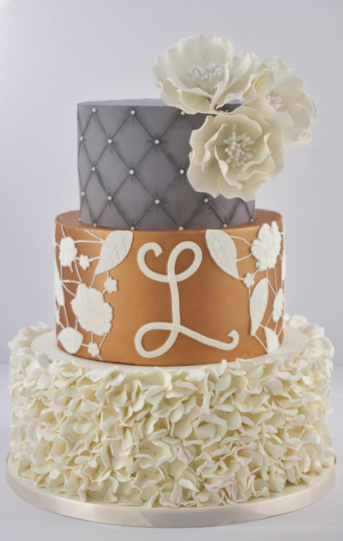 Elegant garden wedding cake