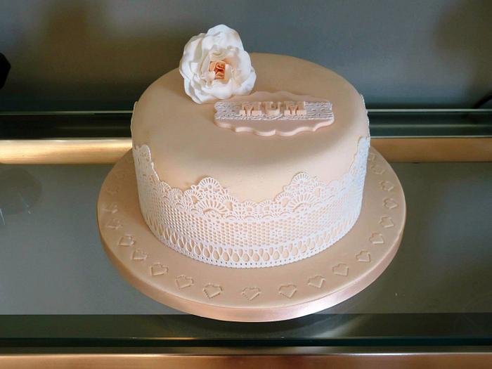 Peach lace and rose cake