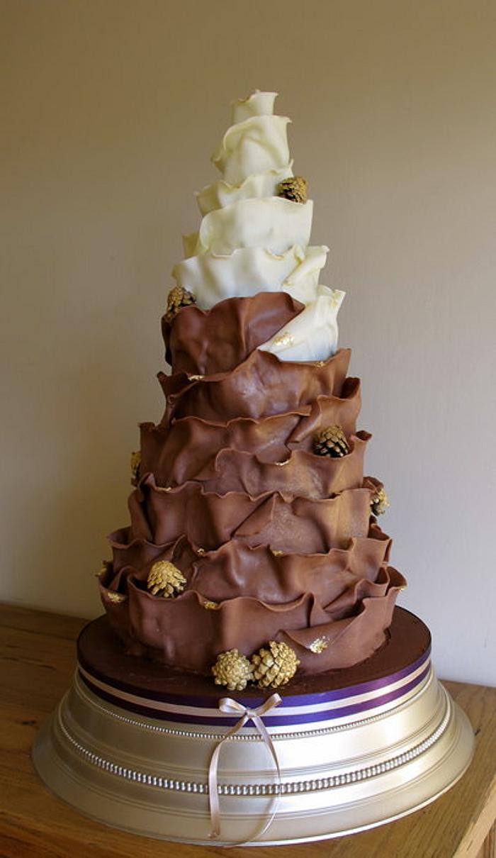 Chocolate wrap cake