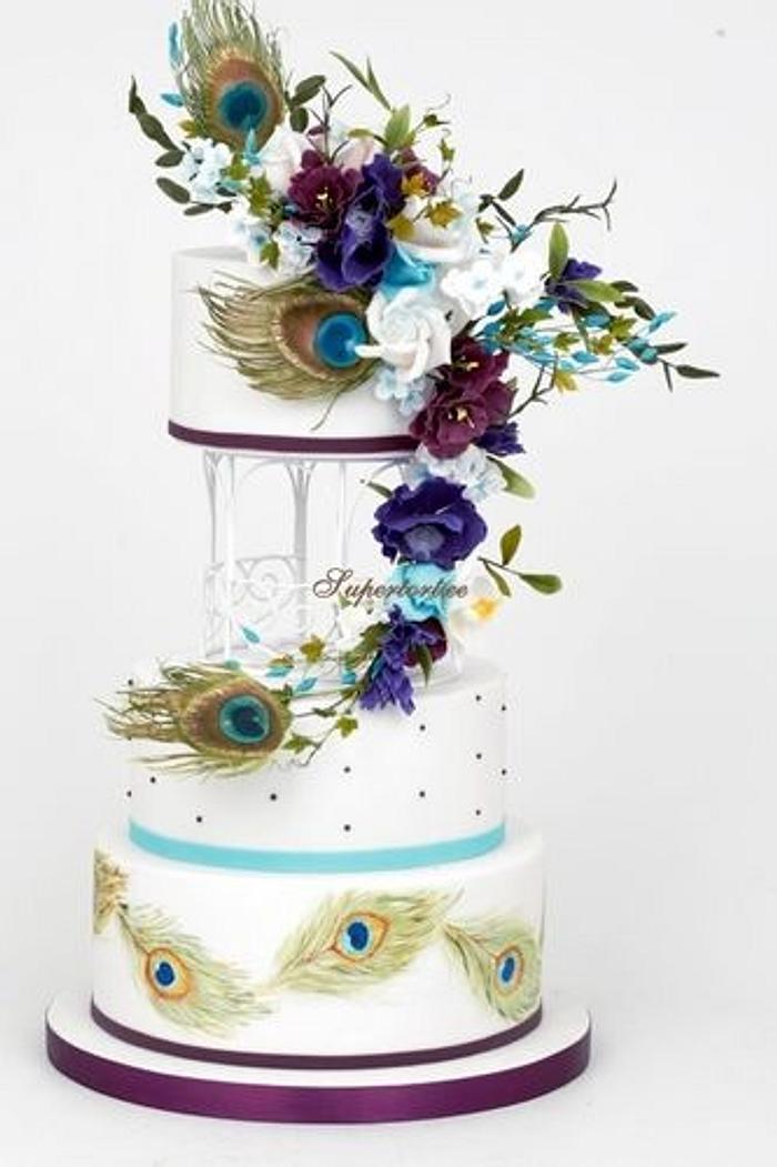Peacock feather bouquet cake