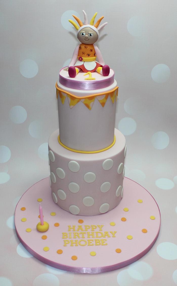 Upsy Daisy 1st Birthday Cake