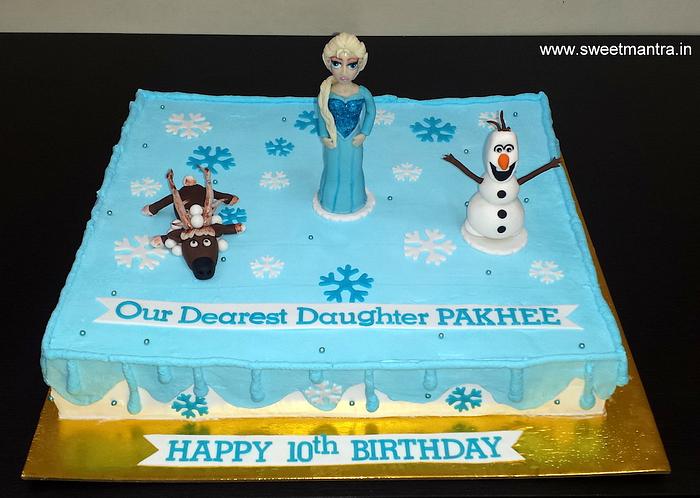 Frozen theme cake in cream