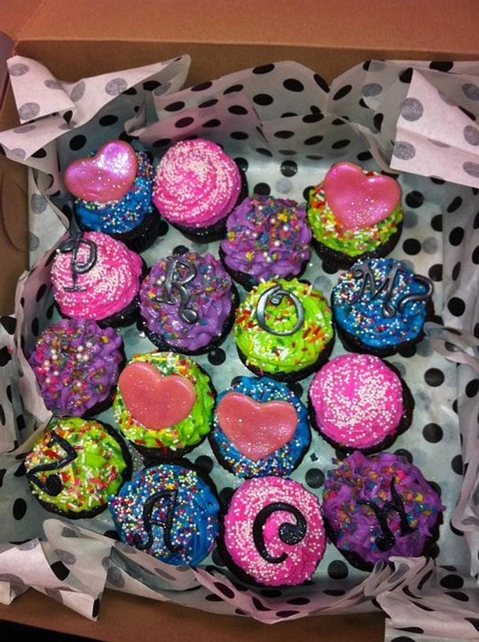 Prom Invitation Cupcakes