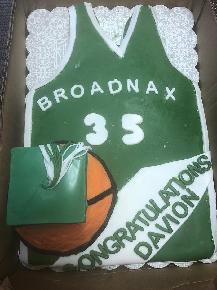 Basketball graduation cake. 
