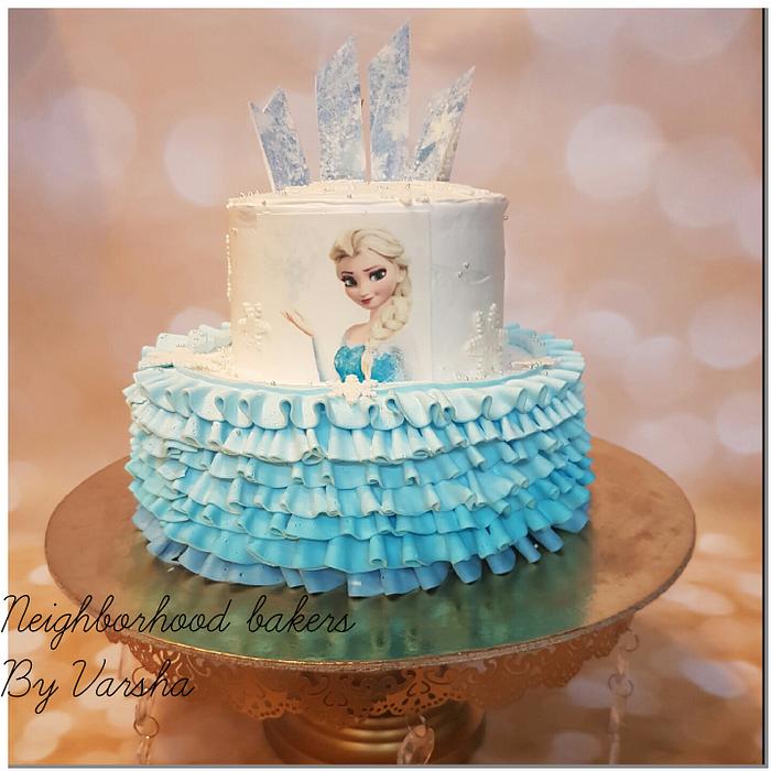 Frozen theme cake 