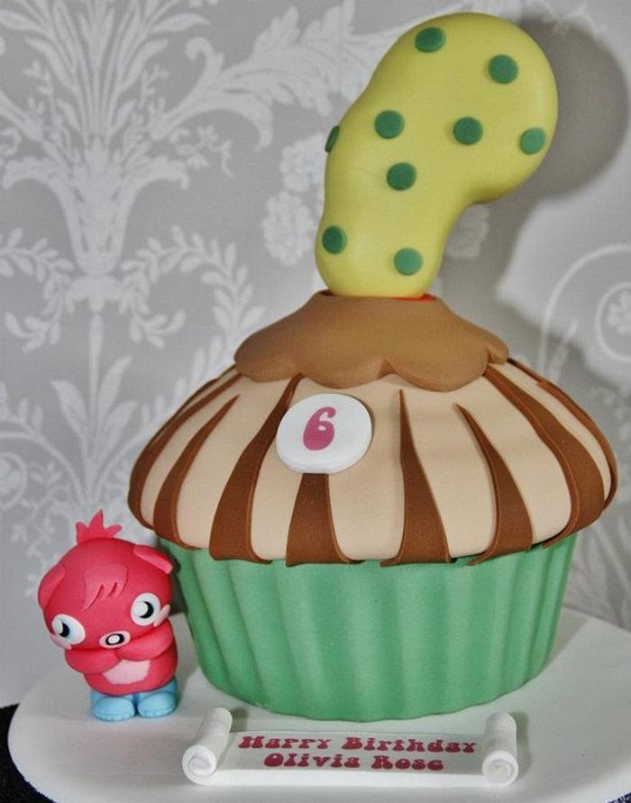 Moshi Monster Poppet Giant Cupcake 