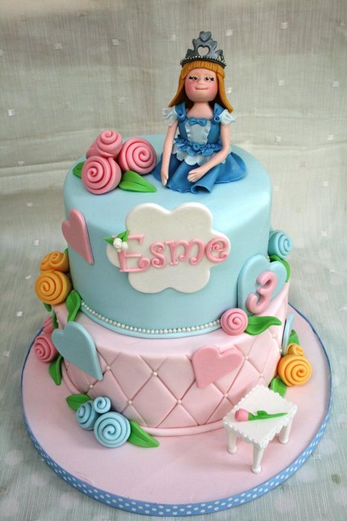 Cute Princess Theme Cakes/ First Birthday Cakes For Girls/ Customized Cakes  For Girls - Cake Square Chennai | Cake Shop in Chennai