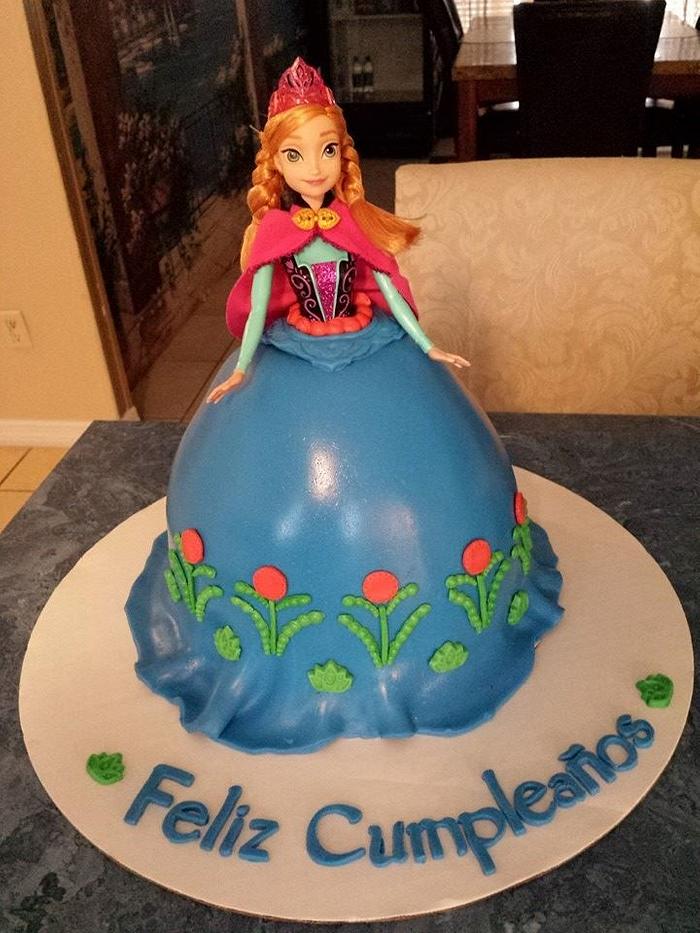 Anna Doll Cake "Frozen"
