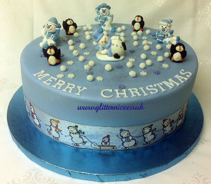 Snowmen and Penguins Christmas Cake