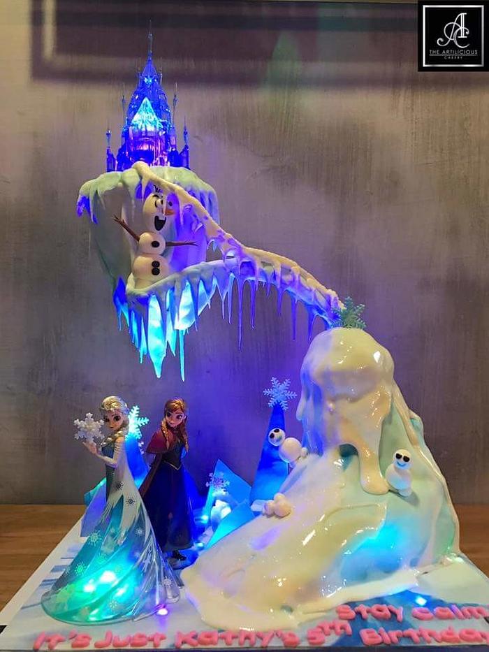 Frozen theme defying cake
