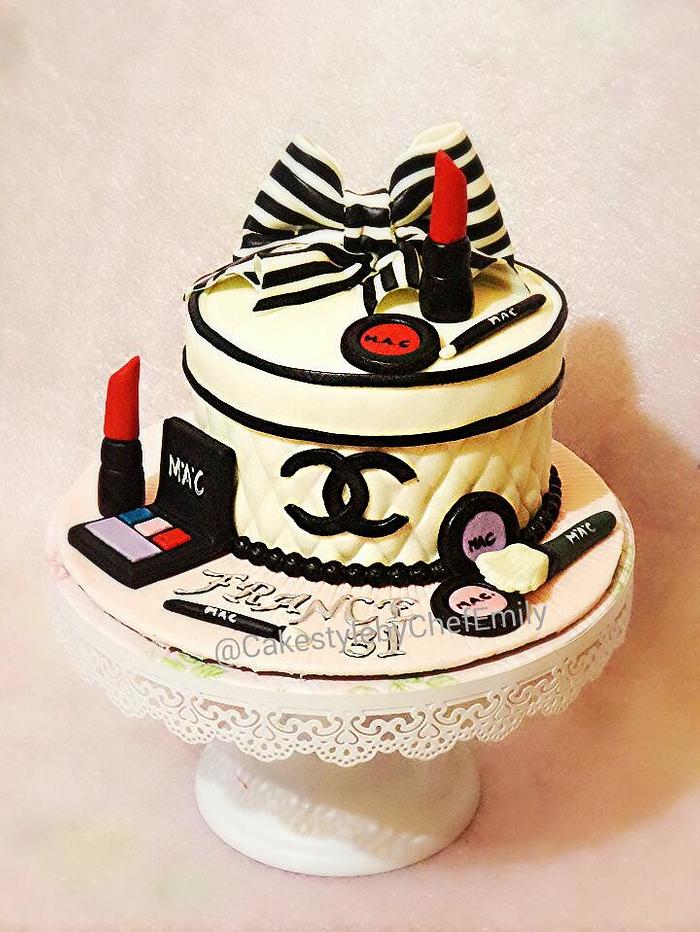 Chanel and make up cake - Decorated Cake by Cakestyle by - CakesDecor