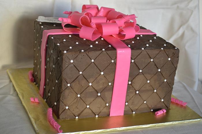 Quilted Chocolate Carmel Present