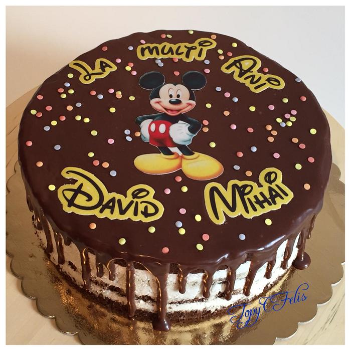 Drip cake with Mickey Mouse