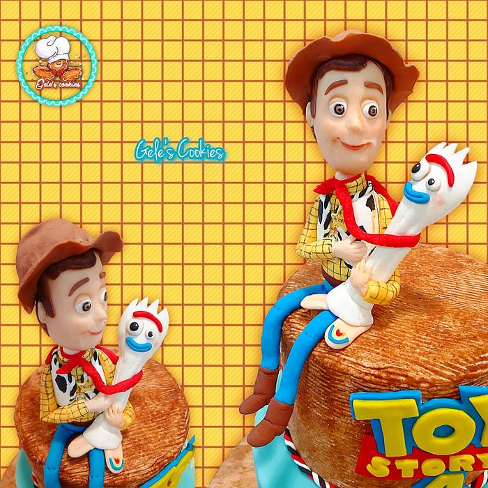 Woody and forky toy story 4 cake topper