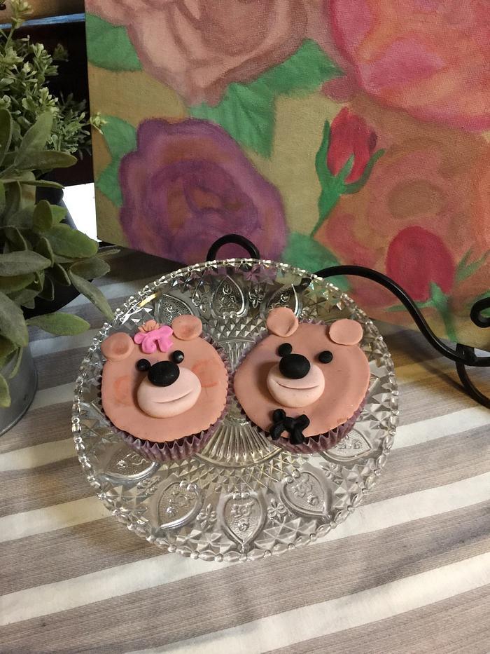 Bear cupcakes