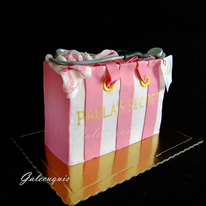 Victoria's secret bag cake