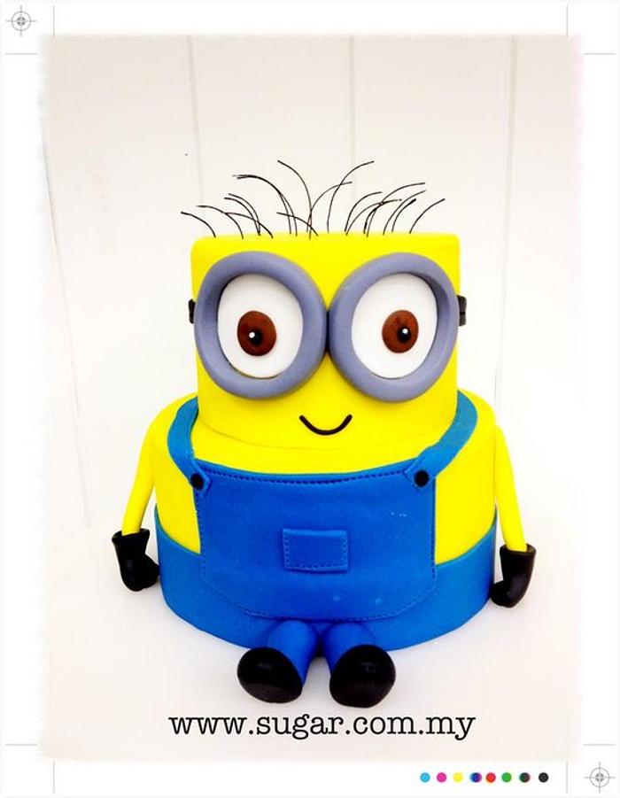 Our version of a minion tiered cake