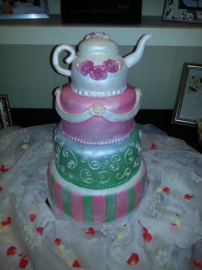 my first teapot cake