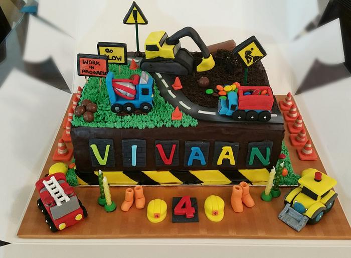 A construction themed cake 🚧🚨