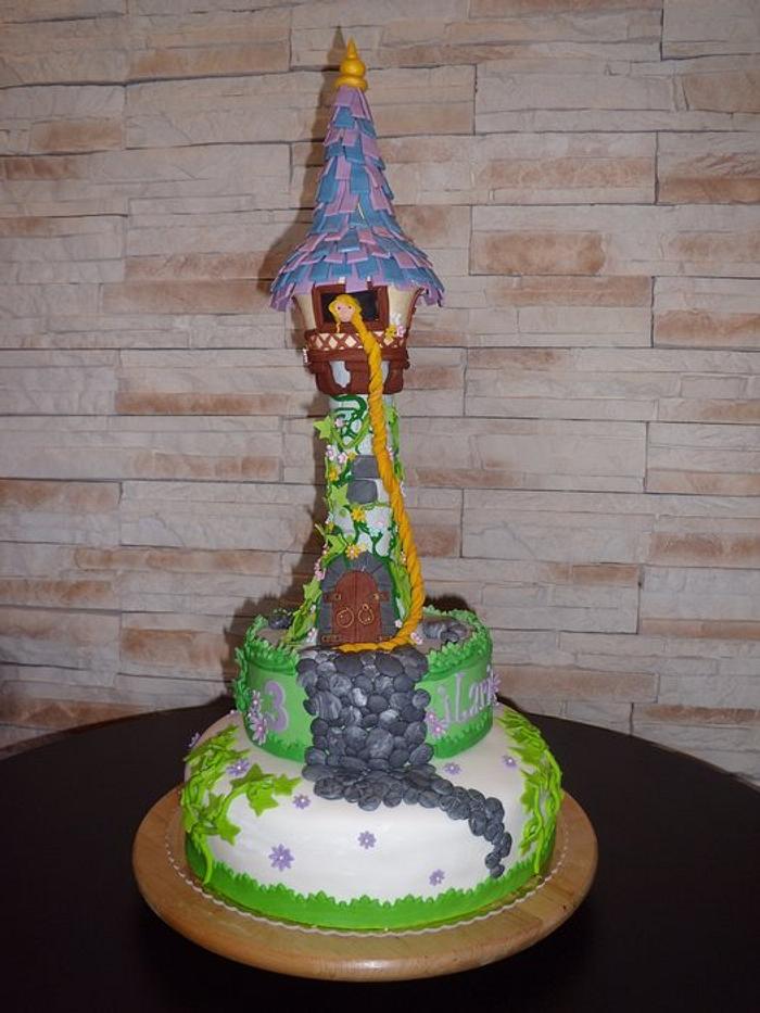 Tungled cake and themed party