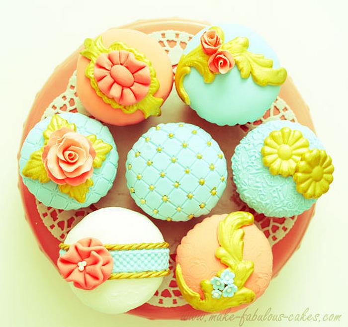 Vintage Couture Cupcakes