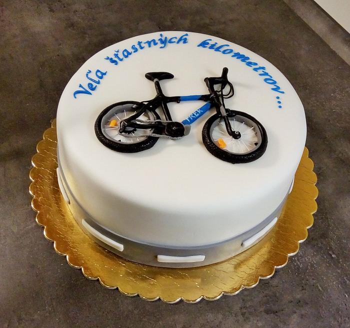 cake with bike...