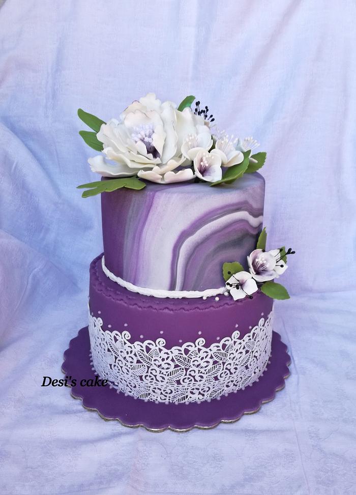 purple cake with peony