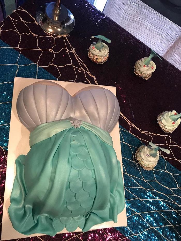 Mermaid belly cake