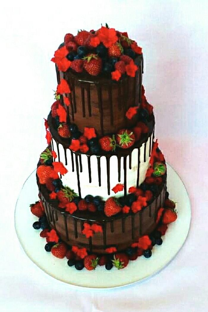 wedding drip cake