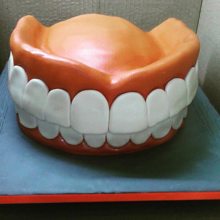 Teeth cake