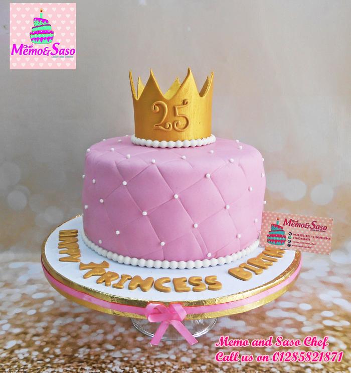 Crown Cake Decorating Photos