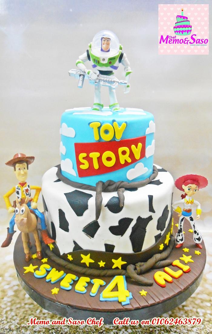 toy story cake and cookies