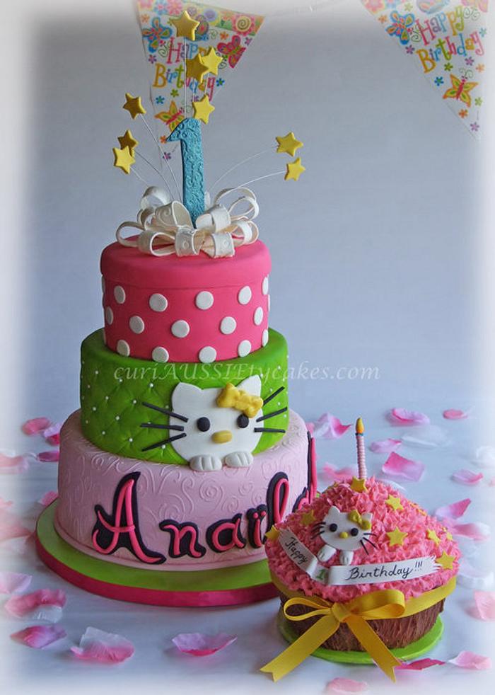 Hello Kitty cake 