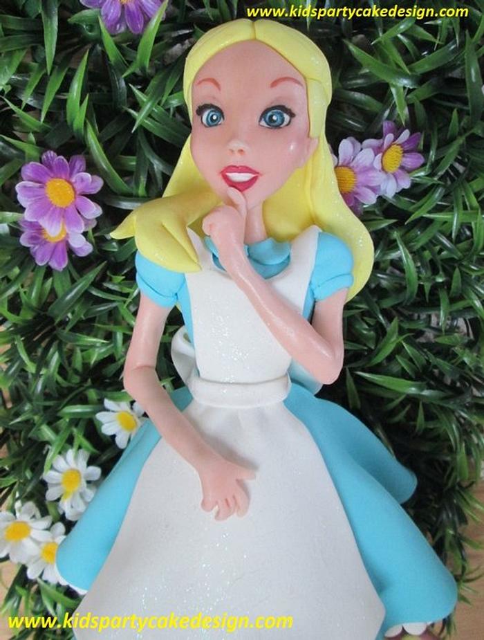 Alice in wonderland, cake topper