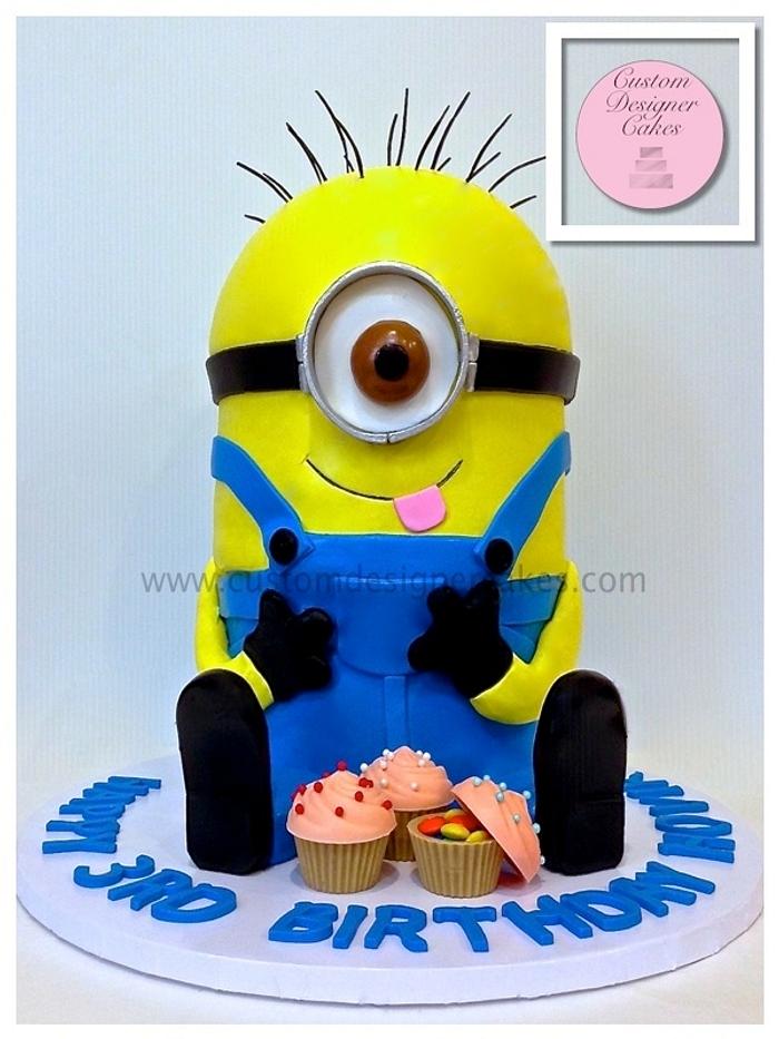 Minion Birthday Cake