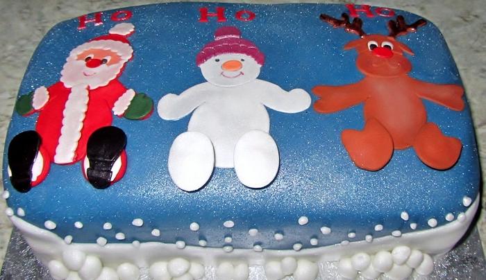 Christmas figures cake