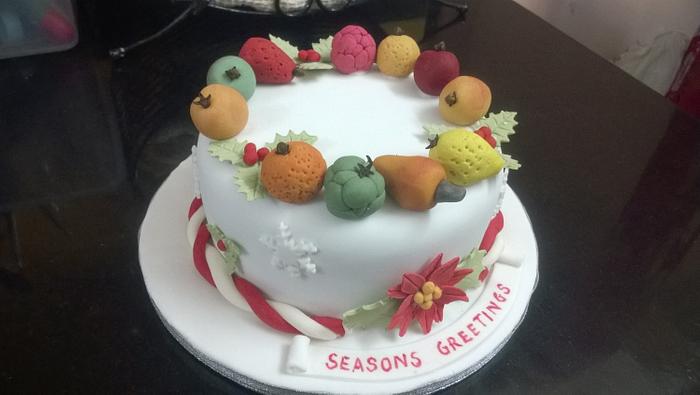 christmas fruit wreath cake