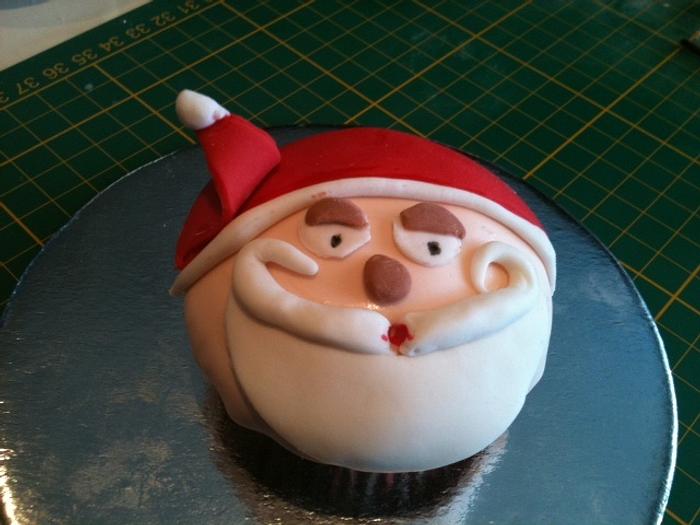 Santa cup cake